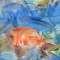 Шифон синий, оранжевые розы, абстрактный рисунок, 2ст. купон, ш.145 оптом