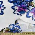 Атлас віскозний стрейч білий в великі синьо-бузкові квіти, ш.143 оптом