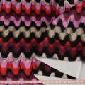 Ткань плащевая GERRY WEBER стрейч водоотталкивающая, красные, розовые зигзаги на черном фоне, ш.148 оптом