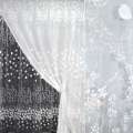 Органза тюль принт гілочки з листям білі з папиленіем сріблястим, купон, біла, ш.280 оптом
