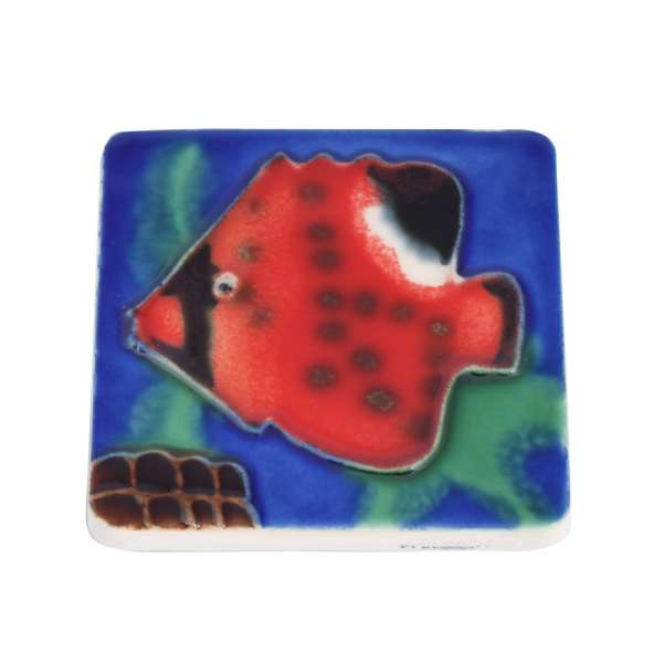Магнит сувенирный керамика глазурь 6 х 6 см рыба красная оптом