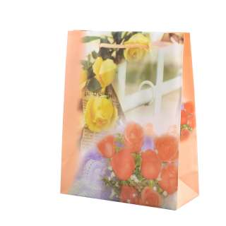 Пакет подарочный 23х18х7,5 см с розами оранжевый оптом