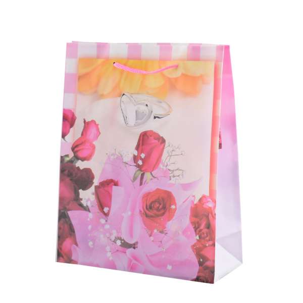 Пакет подарунковий 23х18х7,5 см з трояндами і кільцем рожевий оптом