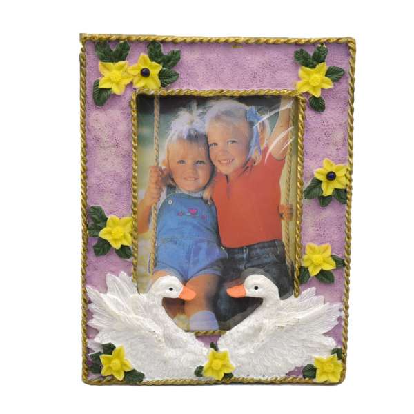 Рамка для фото лебеди розовая 13х17 см для фото 9х13 см оптом