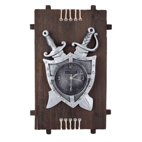 Годинник настінний на дерев'яній основі 36x21см Щит і мечі оптом