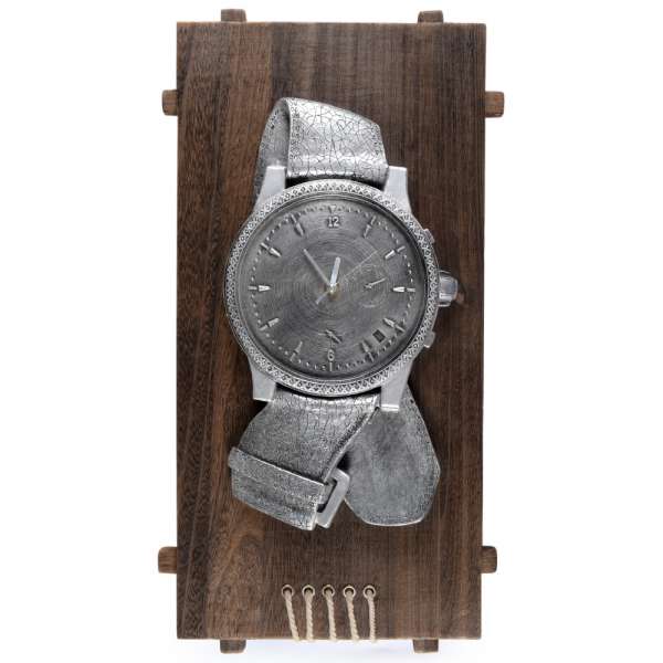 Годинник настінний на дерев'яній основі 60х30х6 см Годинник сріблясті оптом