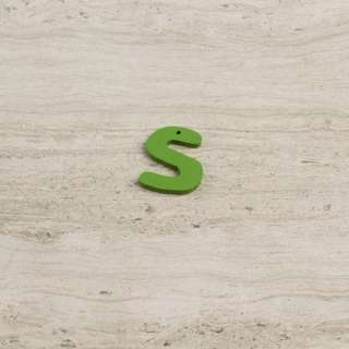 Пришивний декор літера S зелена, 25мм оптом