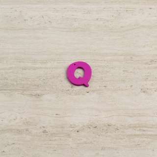 Пришивной декор буква Q фиолетовая, 25мм оптом