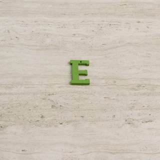 Пришивной декор буква E зеленая, 25мм оптом