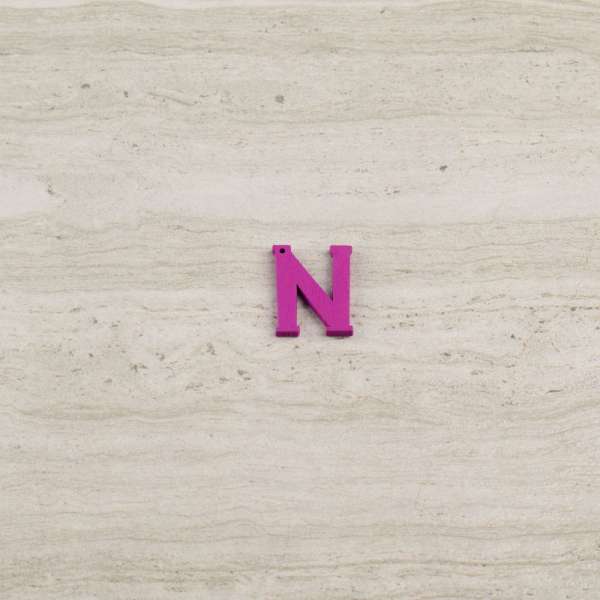 Пришивний декор літера N фіолетова, 25мм оптом
