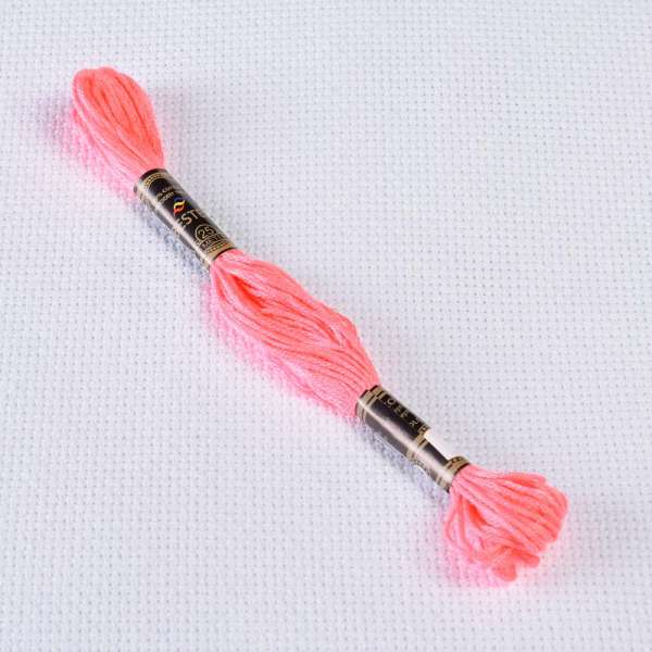 Мулине Bestex 604 8м, Клюквенный, светлый оптом