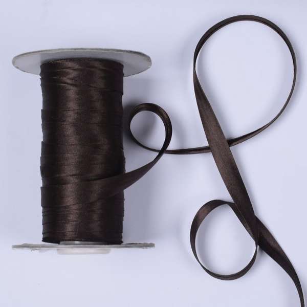 Косая бейка 15мм на метраж (086) коричневая темная оптом