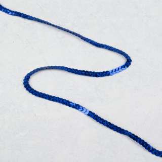 Тесьма-чешуя в один ряд на нитке 3мм синяя электрик оптом