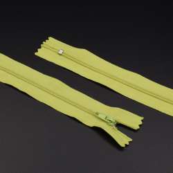 Молния спиральная М-20 Тип-3 неразъемная х/б горчично-зеленая