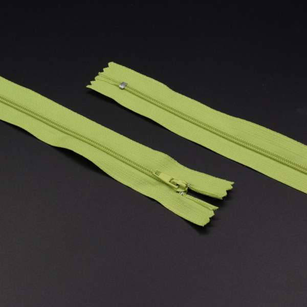 Молния спиральная М-20 Тип-3 неразъемная х/б зеленая оптом