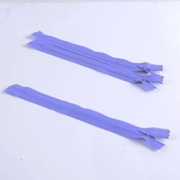 Молния спиральная М-20 Тип-3 неразъемная нейлон фиолетовая оптом