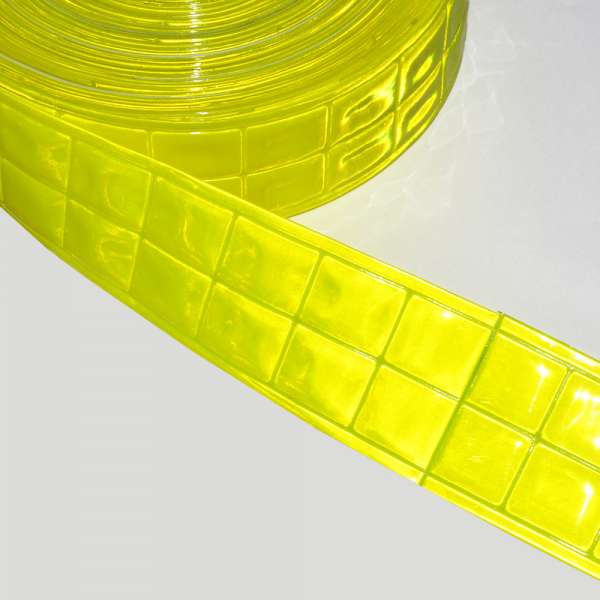Тесьма светоотражающая 5 см квадраты желтая неон оптом